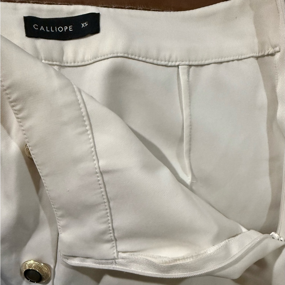 Women’s White Skort Gold Buttons XS - Picture 6 of 9